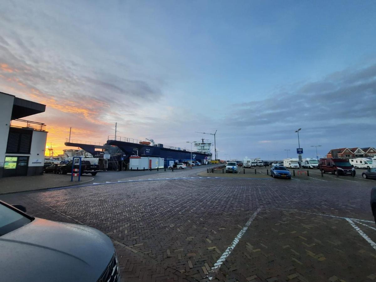 Bij De Haven Op Urk Apartment ภายนอก รูปภาพ
